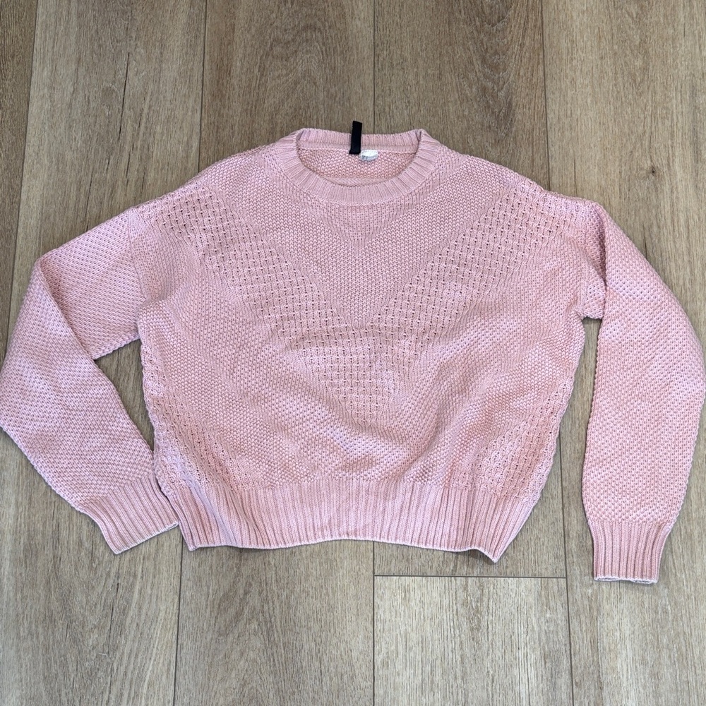 H&M Light Pink Women's Crew Neck Sweater